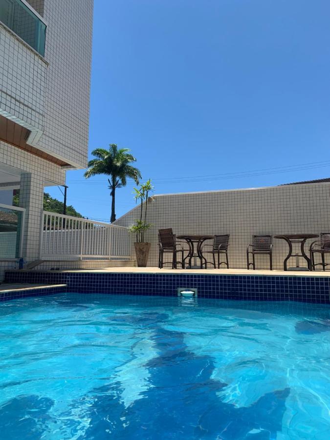 - - Toninhas - 350 Passos Da - 350 Steps To The - Costa * Ubatuba