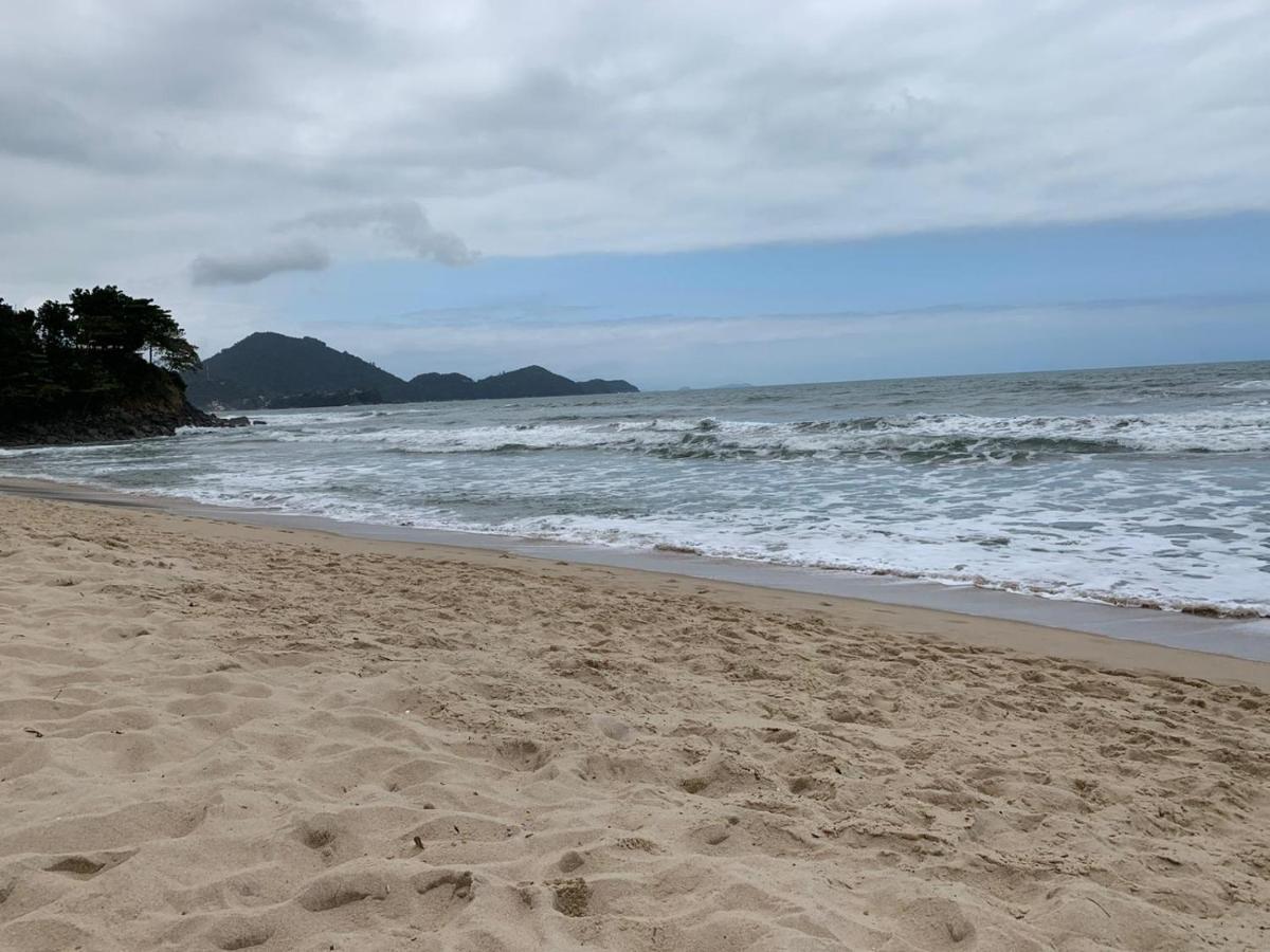 - - Toninhas - 350 Passos Da - 350 Steps To The - Costa Apartment Ubatuba